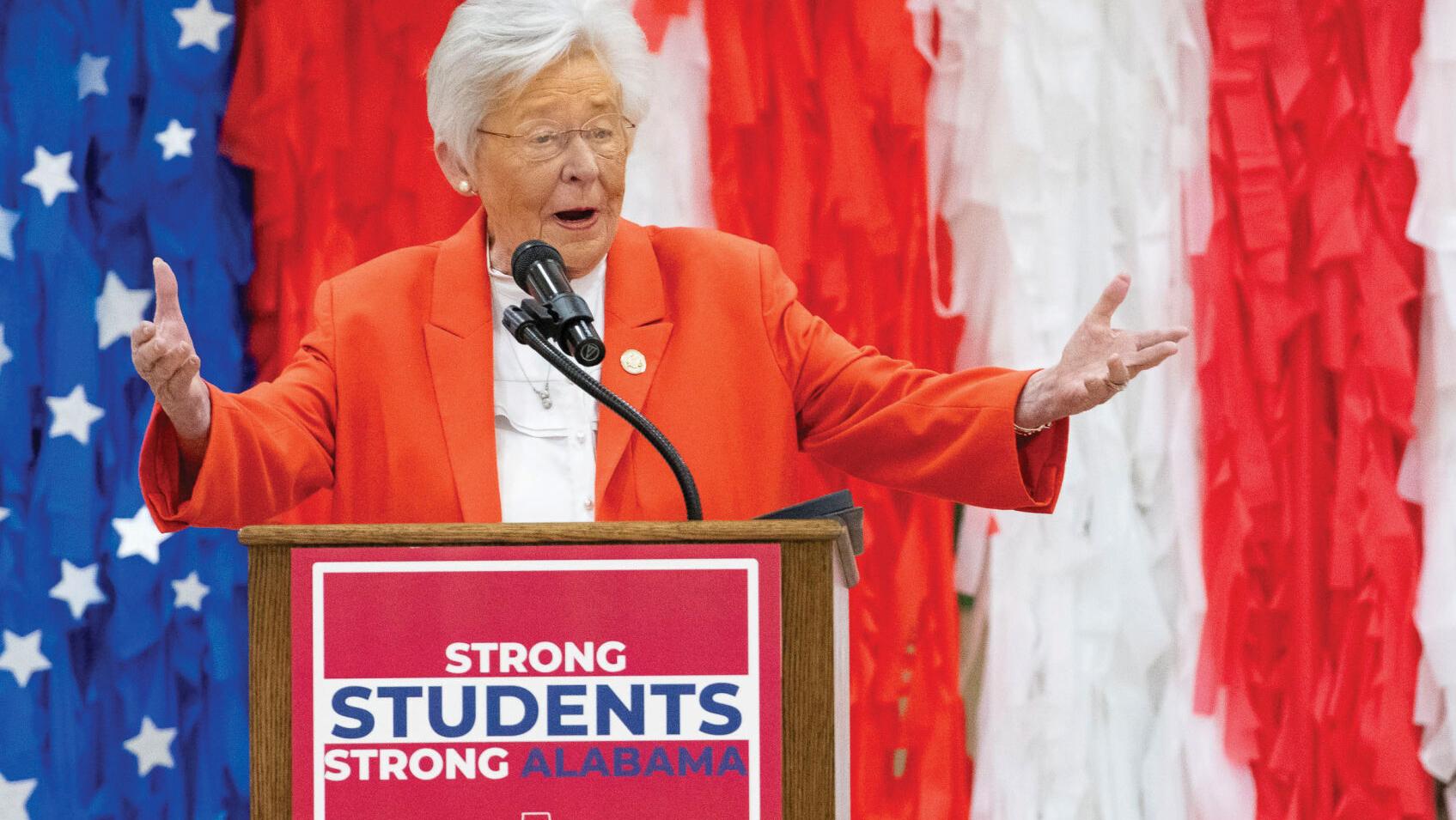 Ivey visits Holtville Elementary as part of 250th celebration
